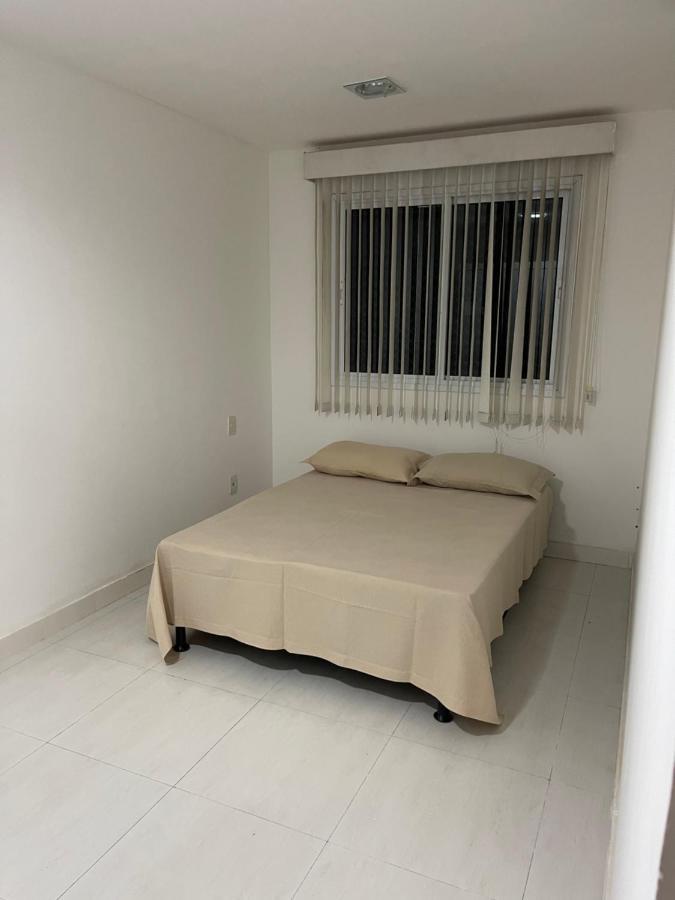 Apartamento Com Varanda E Piscina Кабу-Фріу Екстер'єр фото
