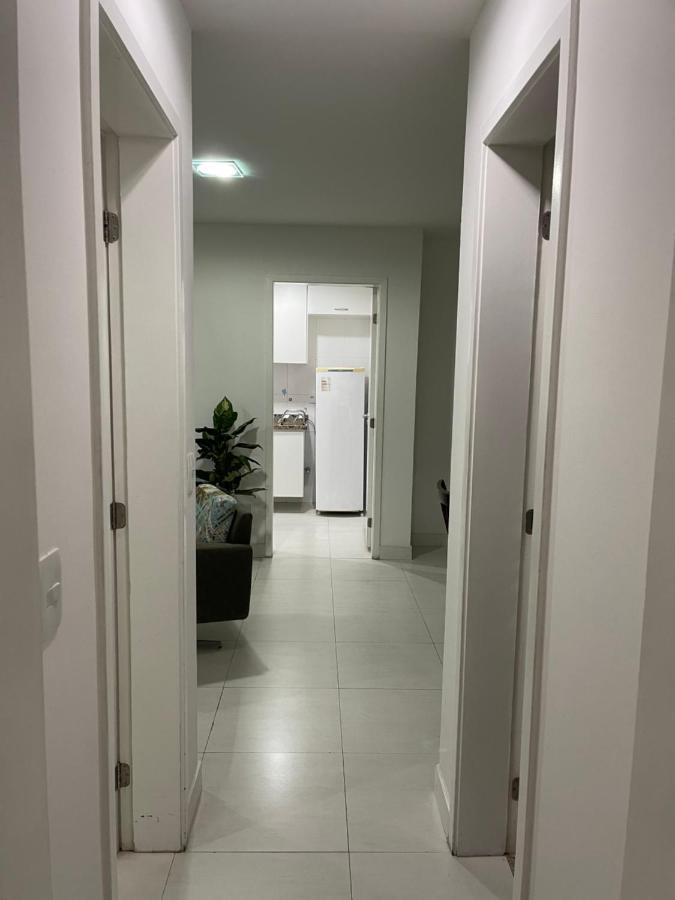 Apartamento Com Varanda E Piscina Кабу-Фріу Екстер'єр фото