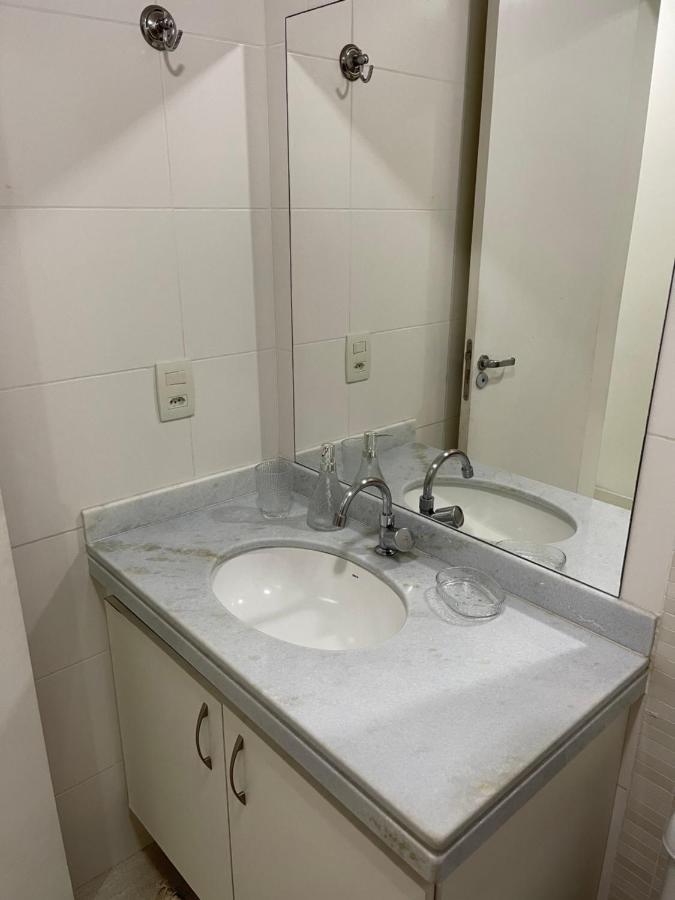 Apartamento Com Varanda E Piscina Кабу-Фріу Екстер'єр фото
